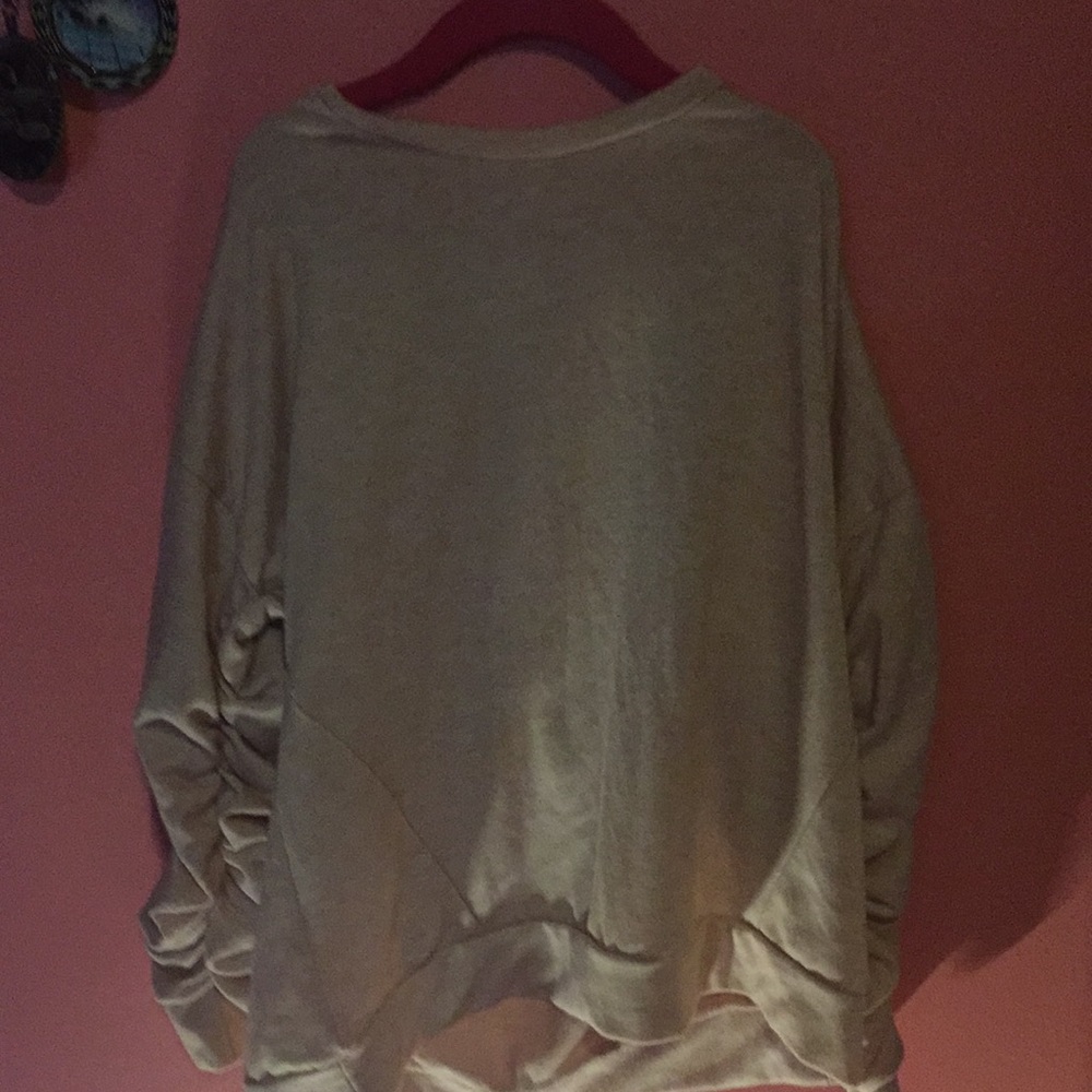 Nordstrom top used once willing to lower price